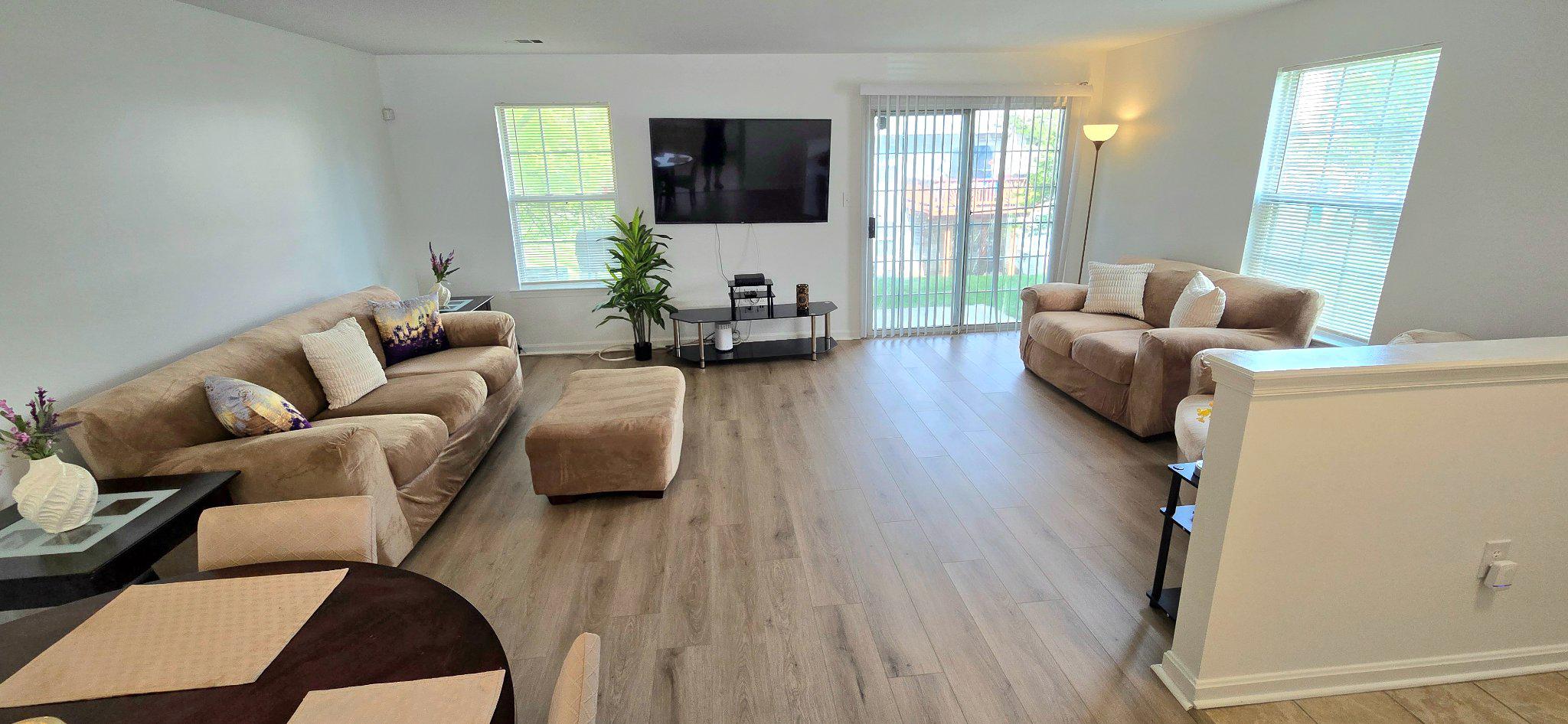 APPLEGATE CONDO - Residential