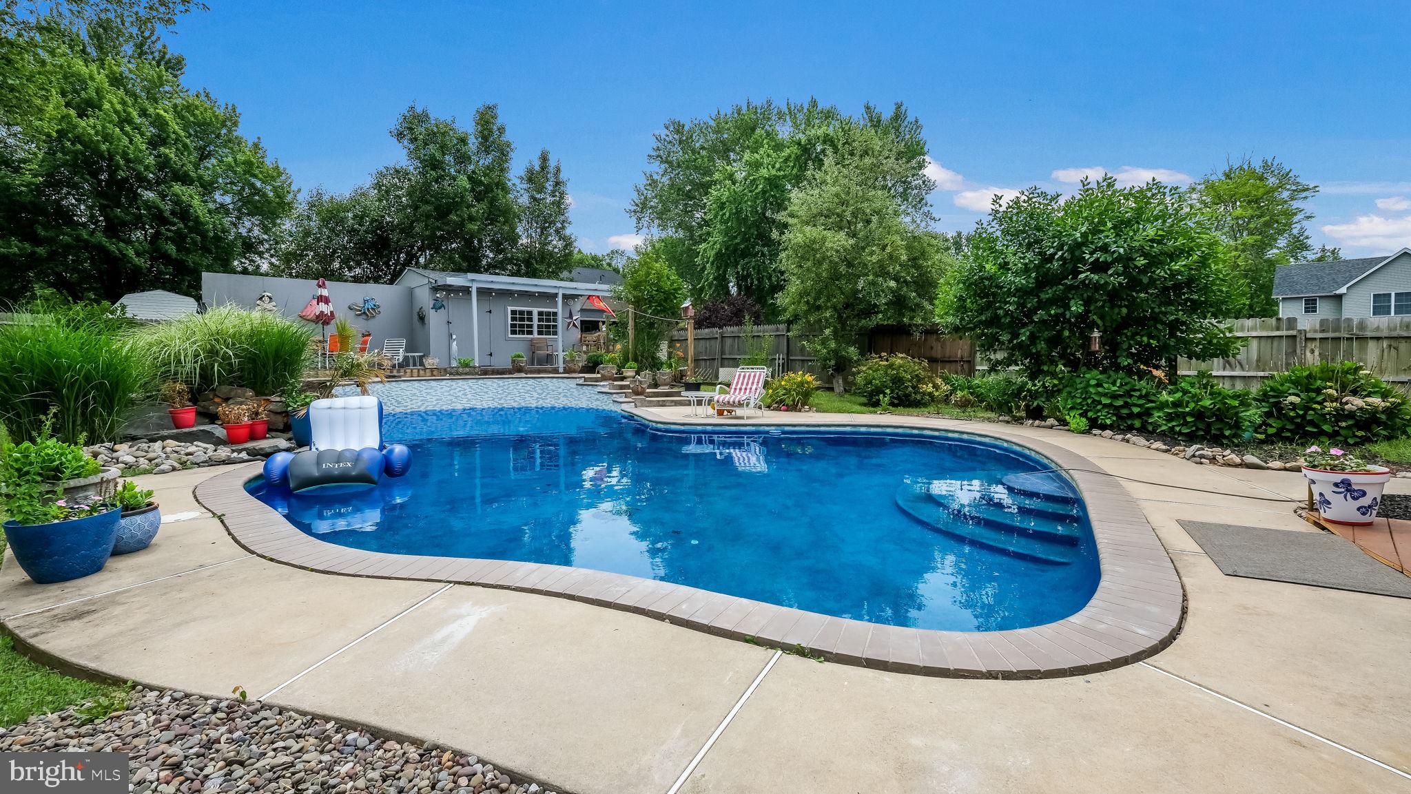 NESHAMINY HGTS - Residential