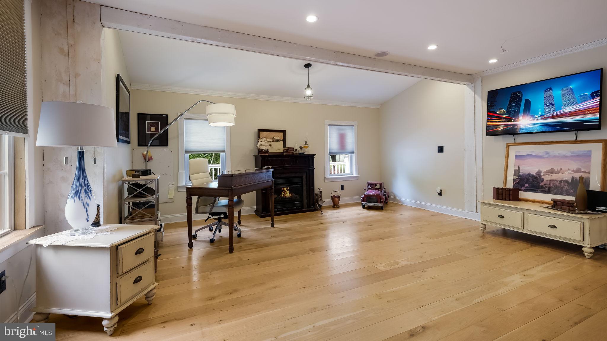NESHAMINY HGTS - Residential