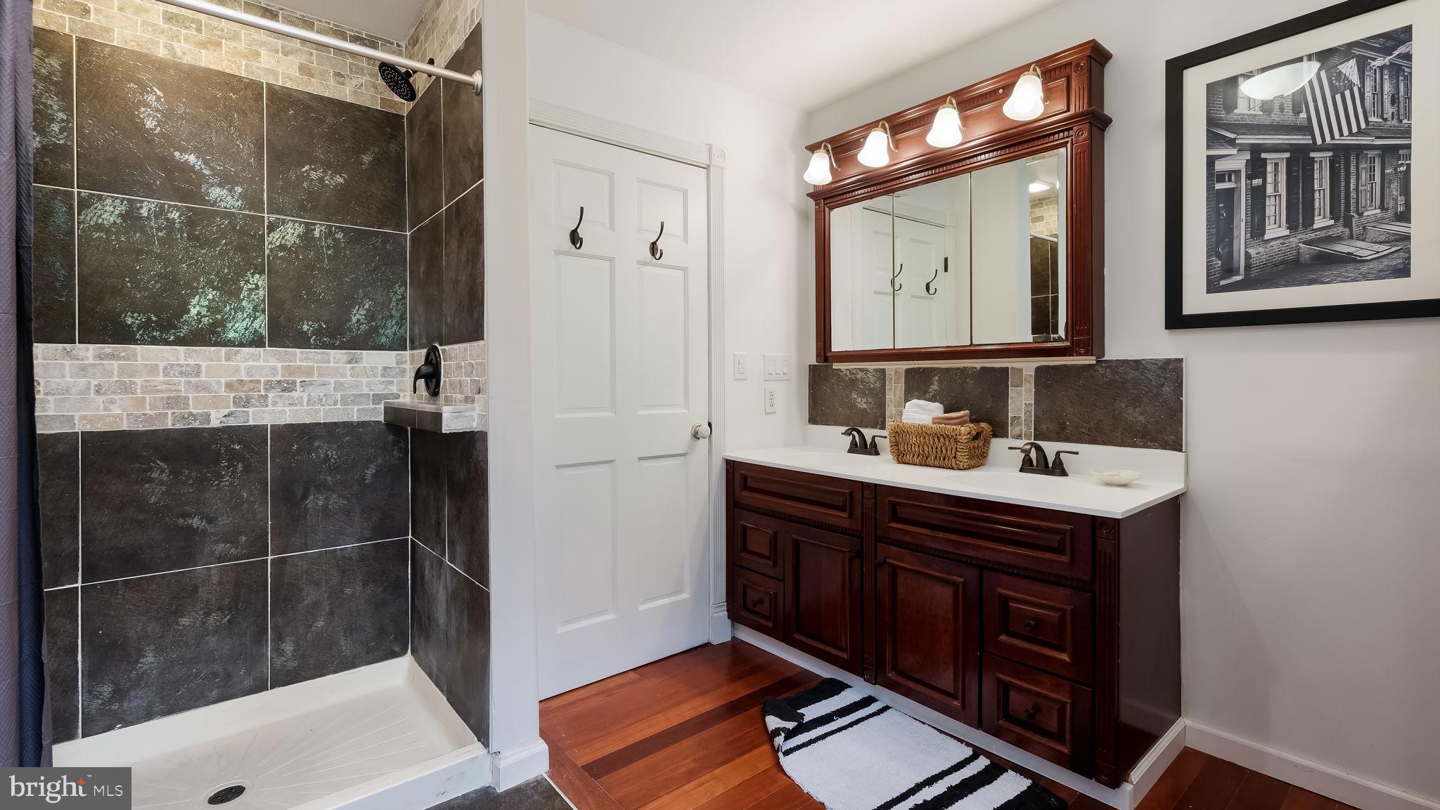 NESHAMINY HGTS - Residential