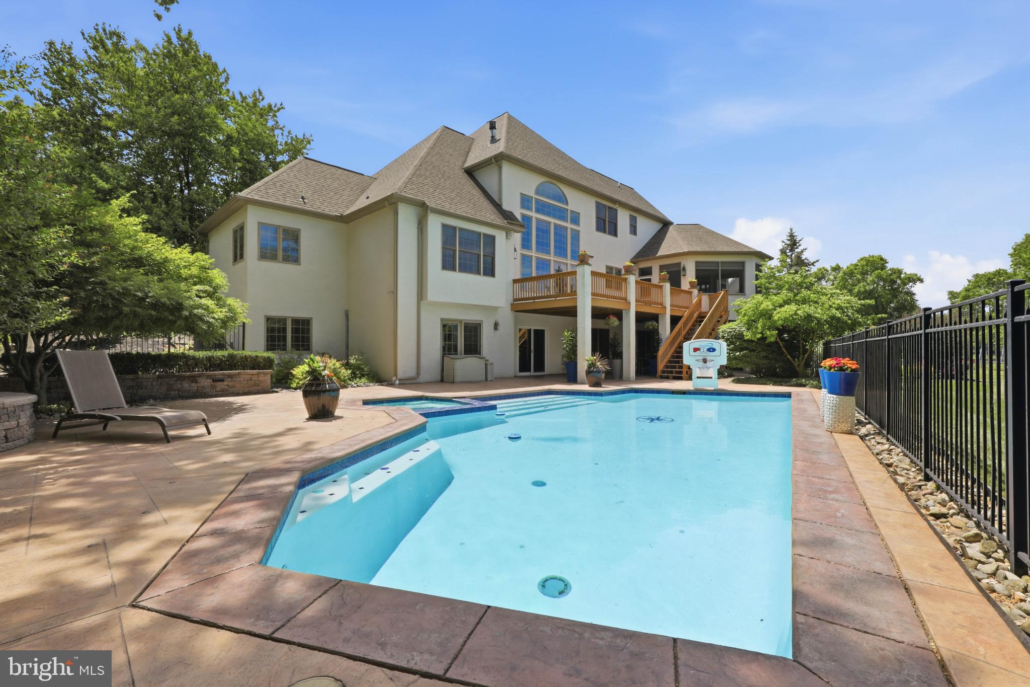 MILLPOND - Residential