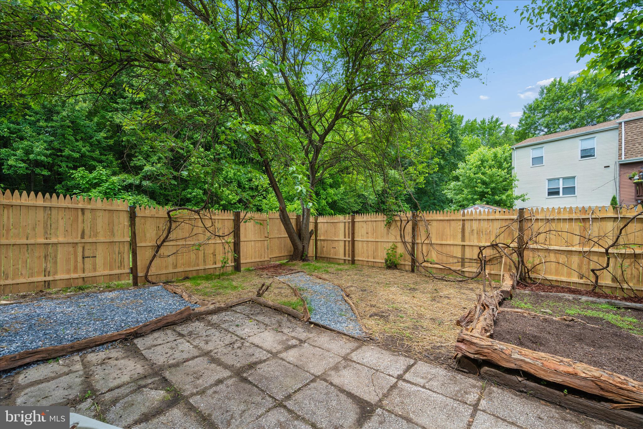 SPRING MEADOWS CONDO - Residential