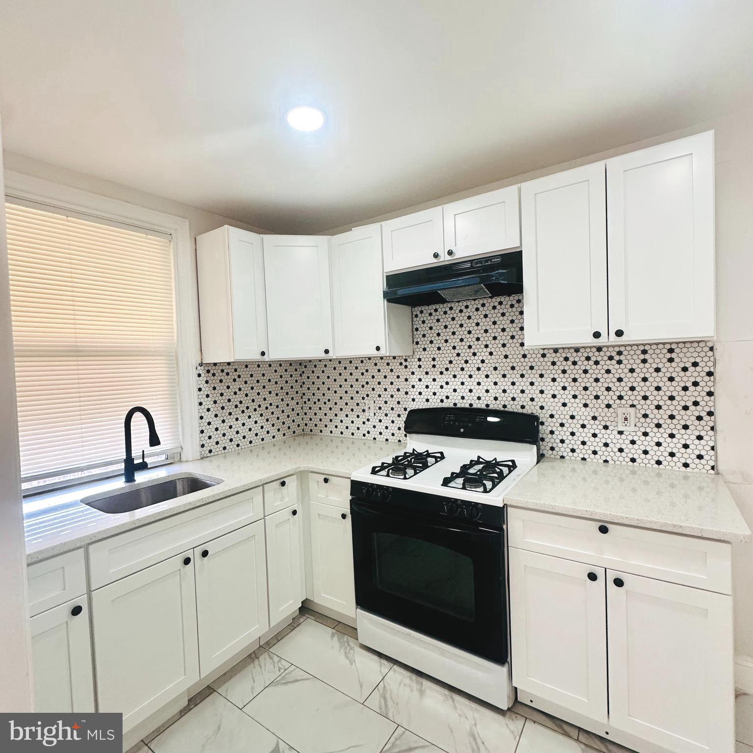 FELTONVILLE - Residential