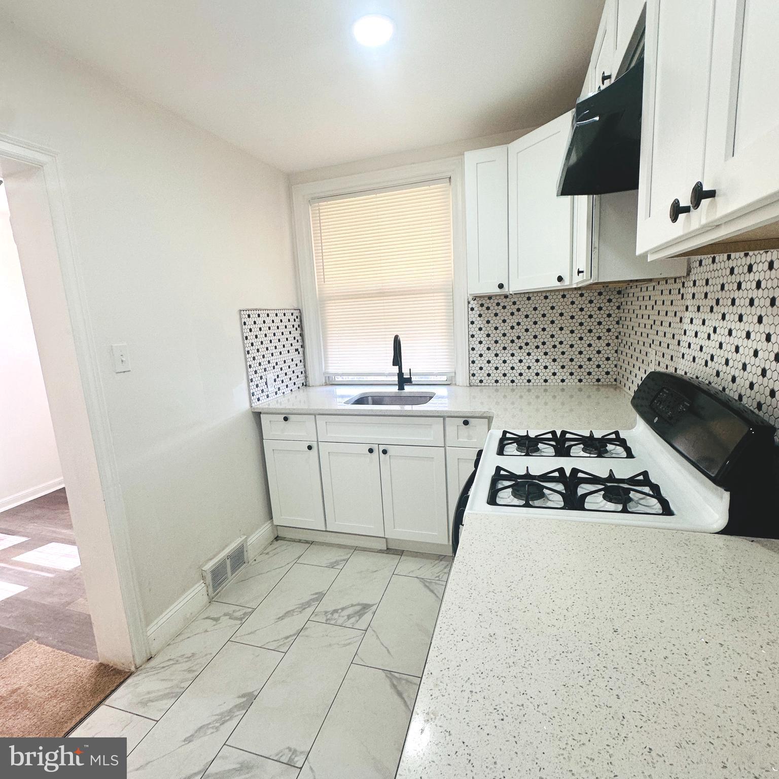 FELTONVILLE - Residential