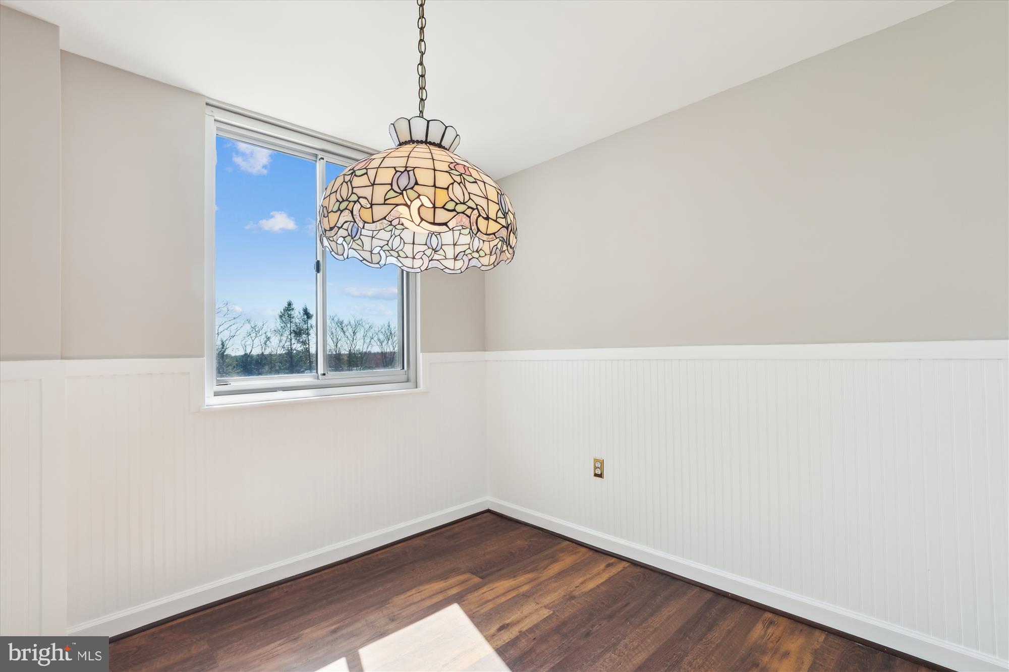BARCROFT HILLS - Residential