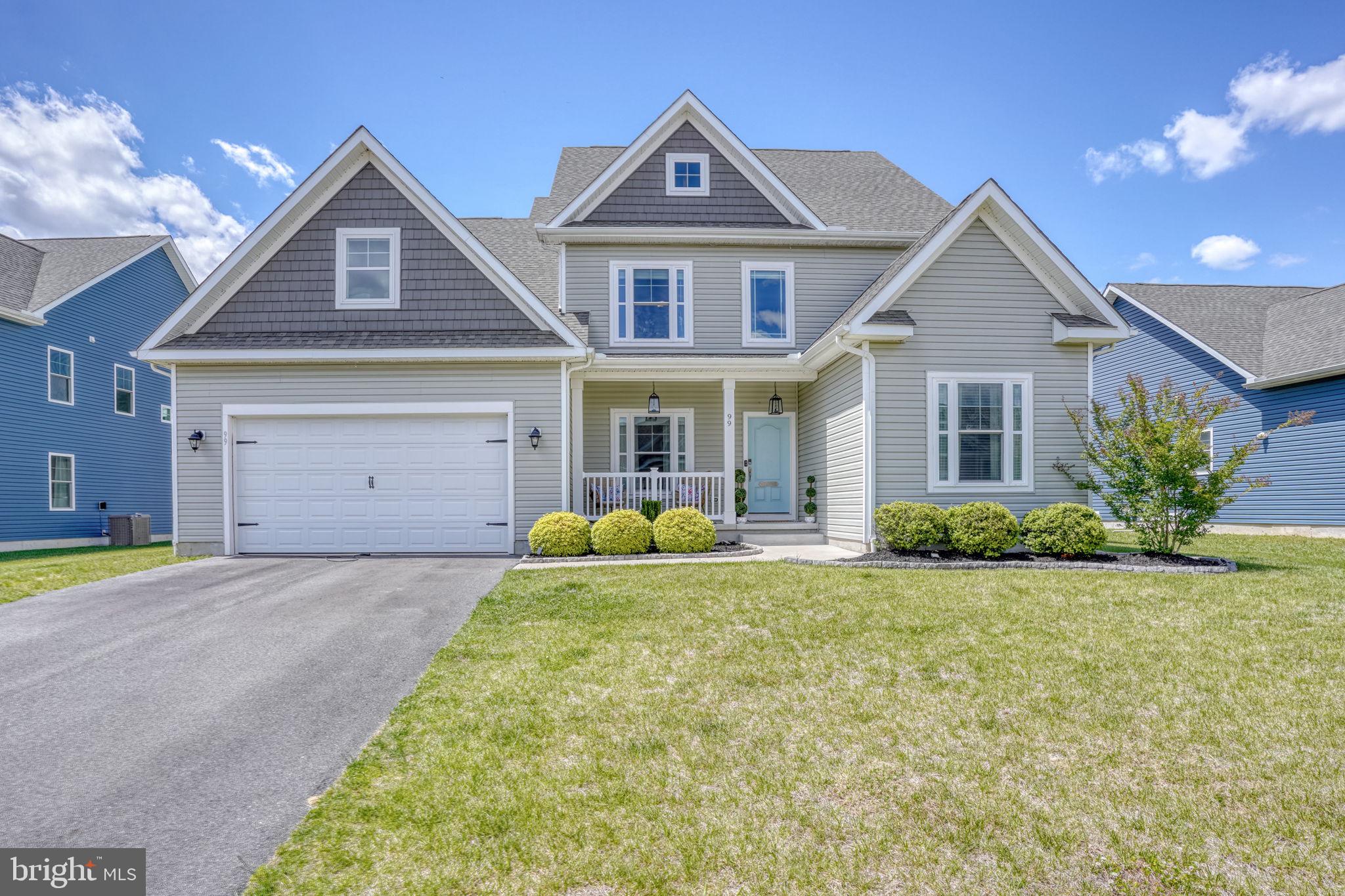 COURSEYS POINT - Residential