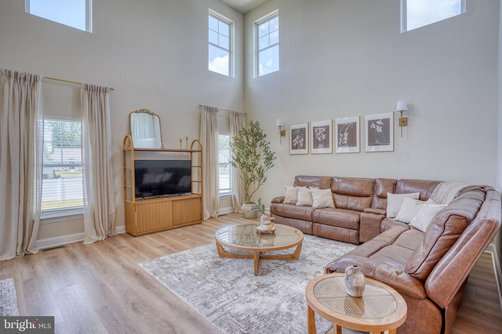 COURSEYS POINT - Residential