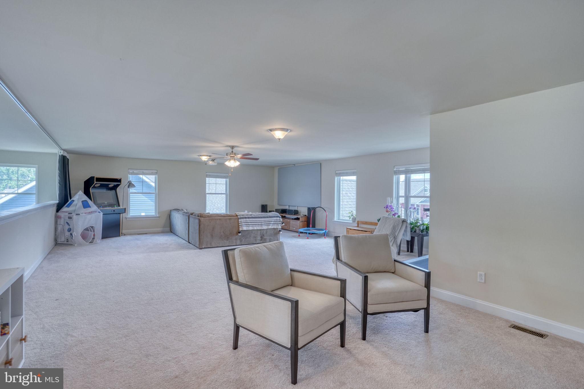 COURSEYS POINT - Residential