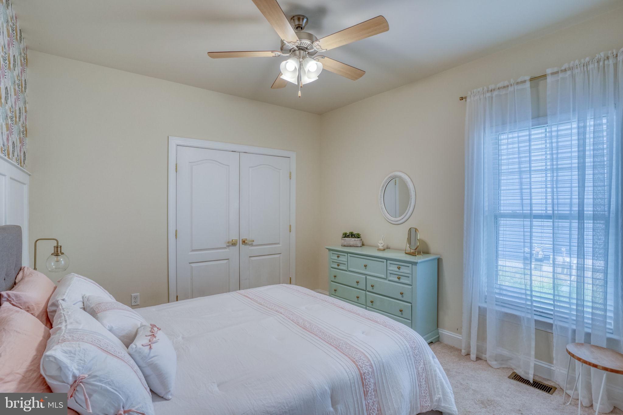 COURSEYS POINT - Residential
