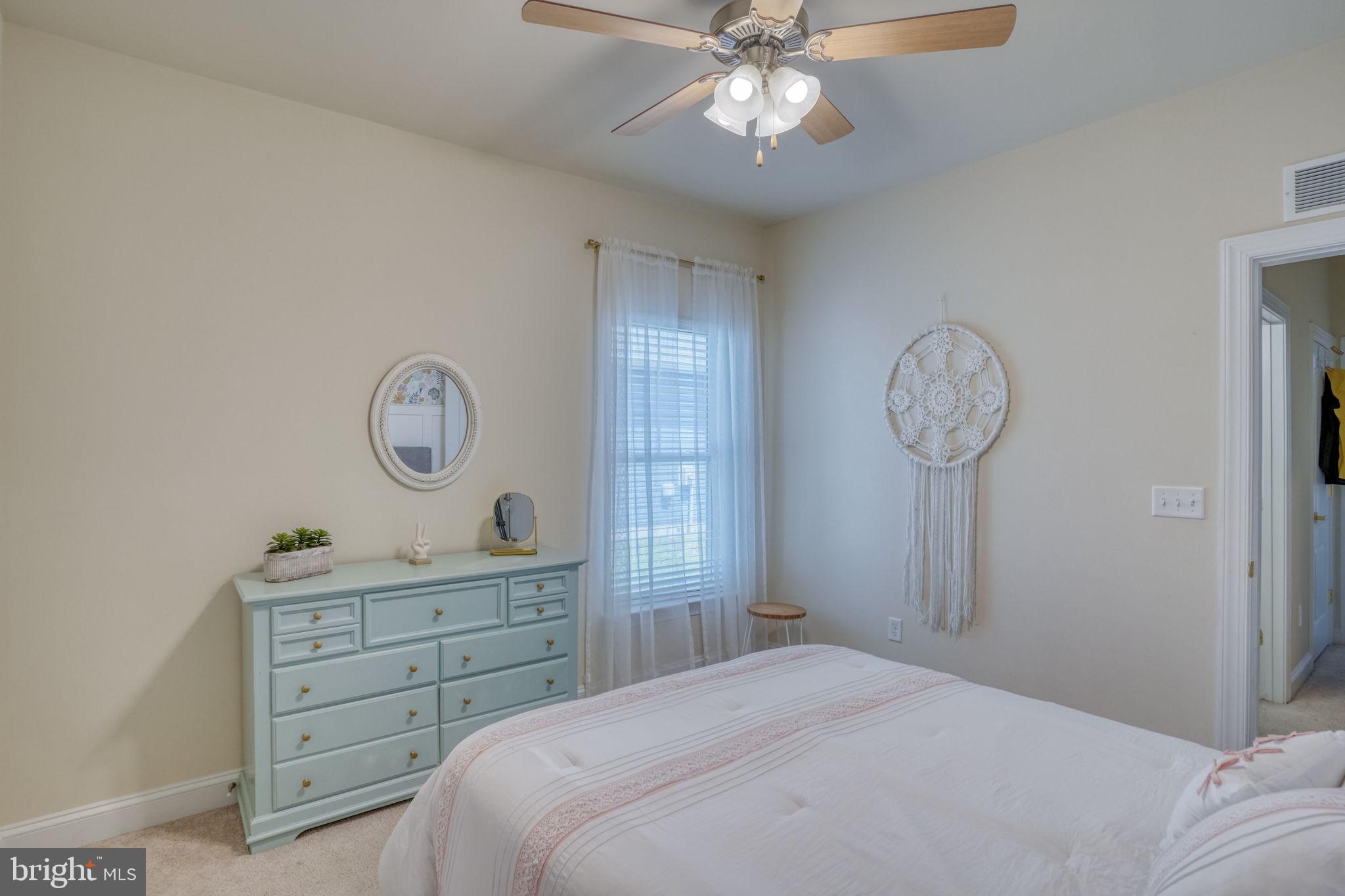 COURSEYS POINT - Residential