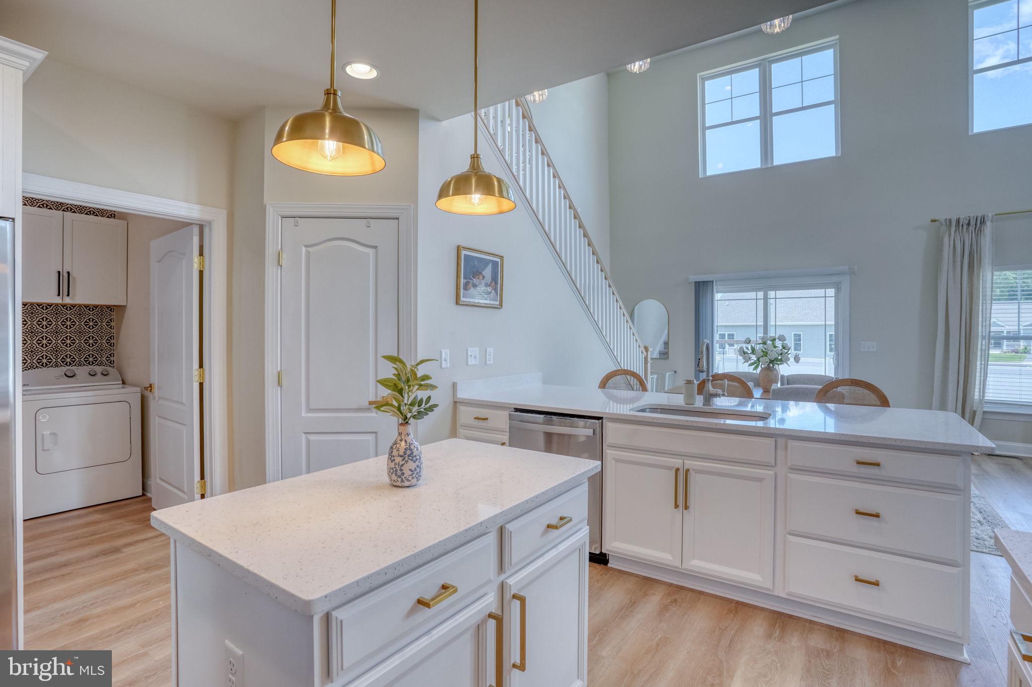 COURSEYS POINT - Residential