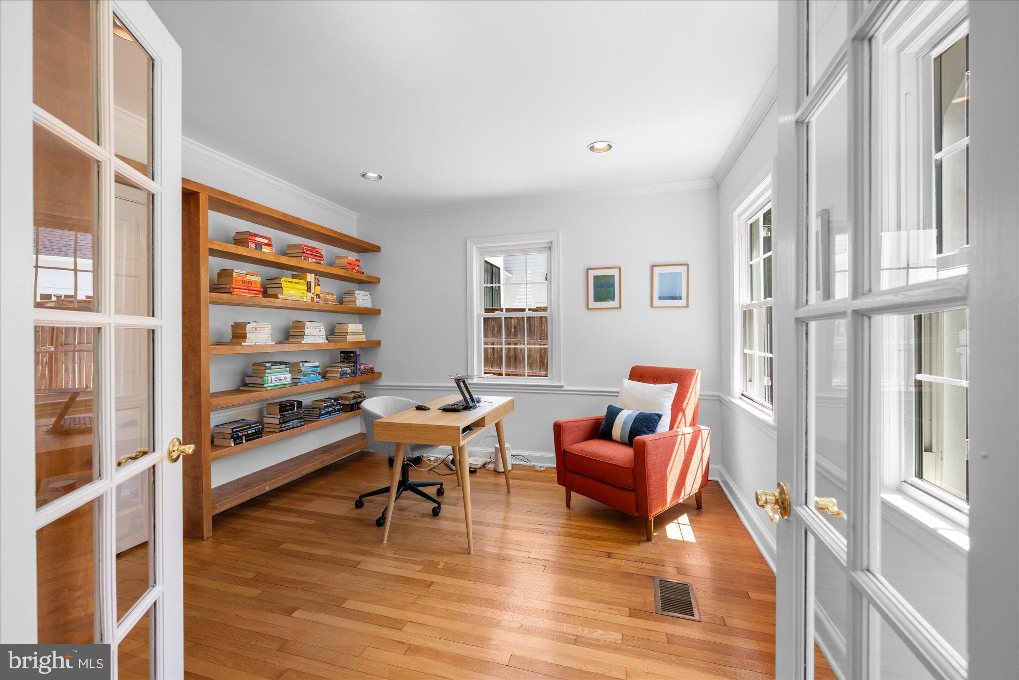 BRADLEY HILLS - Residential