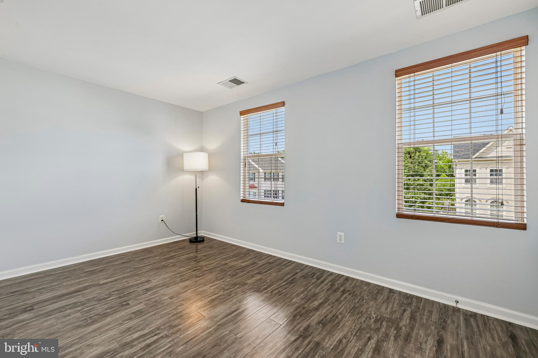 TANYARD SPRINGS - Residential