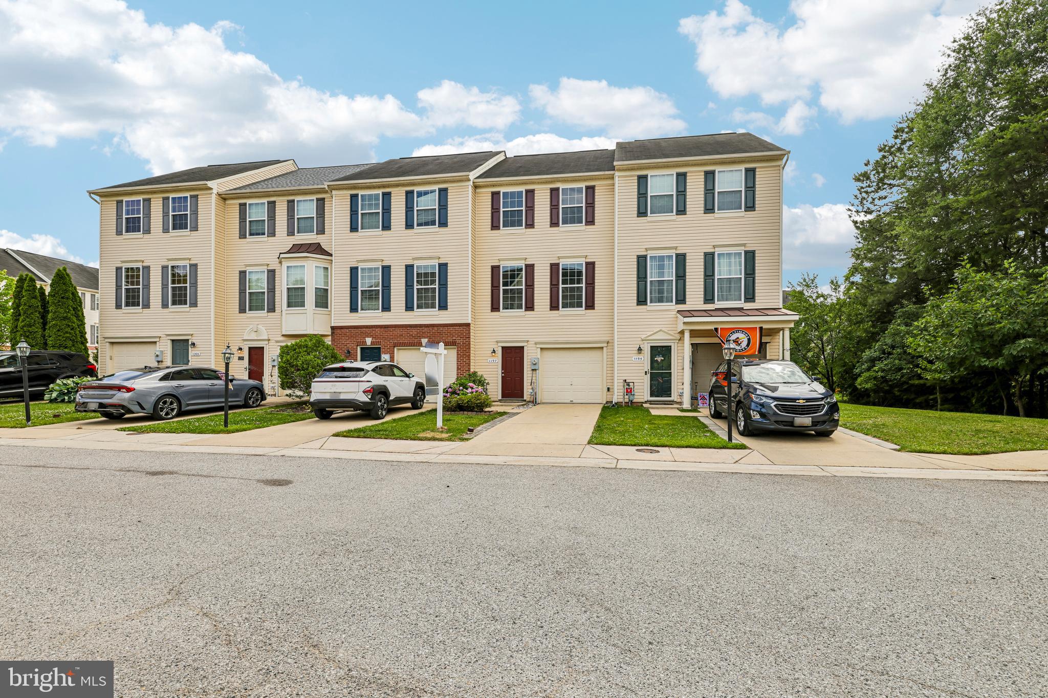 TANYARD SPRINGS - Residential