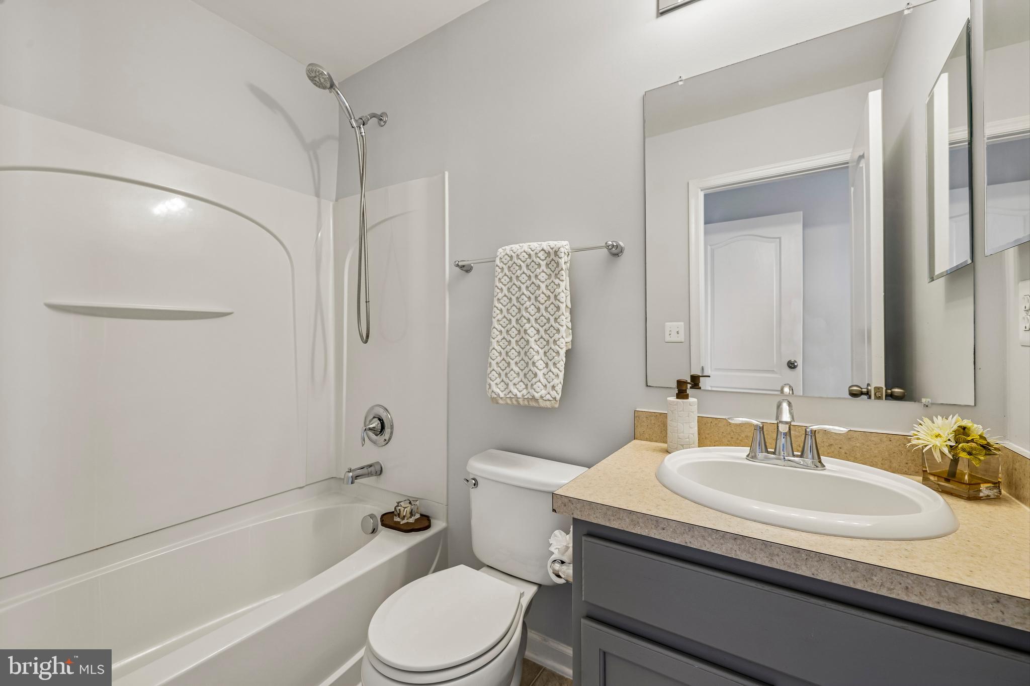 TANYARD SPRINGS - Residential