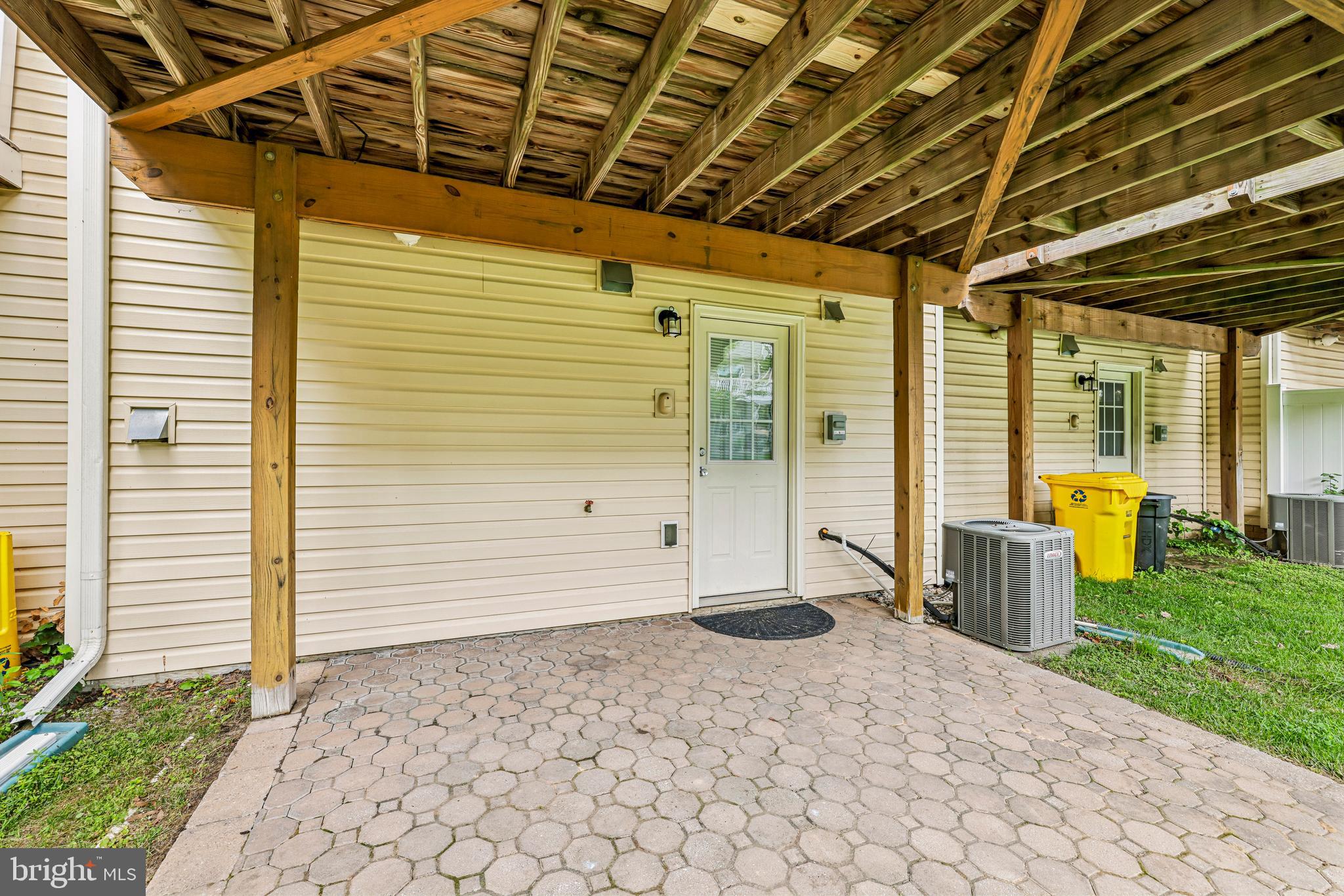 TANYARD SPRINGS - Residential