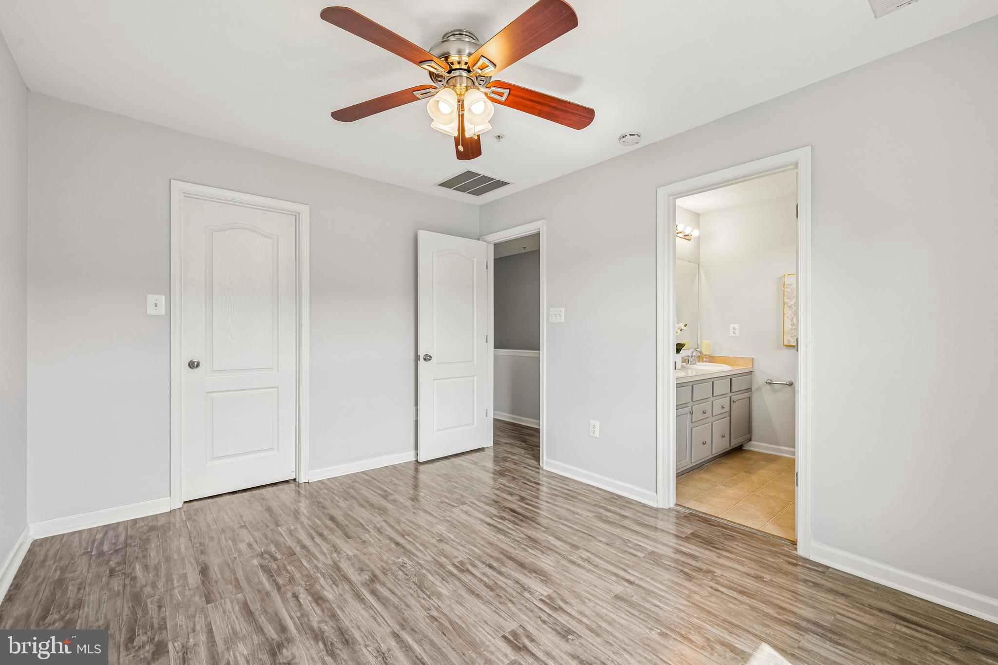 TANYARD SPRINGS - Residential