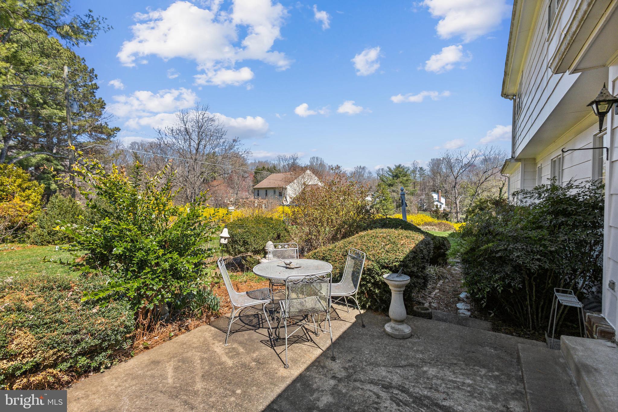 HILLCREST ESTATES - Residential