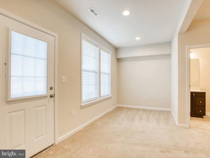 FREEDOM MANOR - Residential Lease
