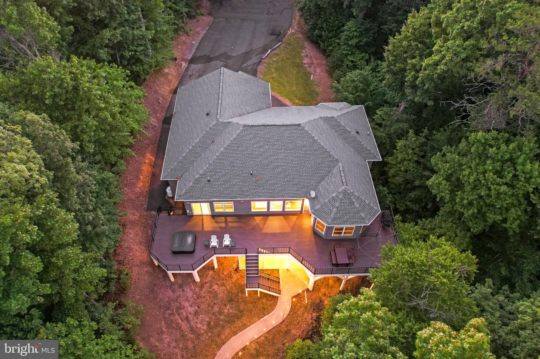 FRESHWATER ESTATES - Residential