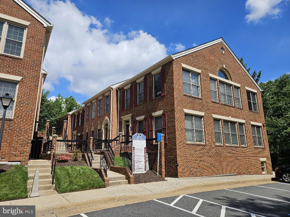 JUDICIAL COURT CONDOS - Commercial Sale