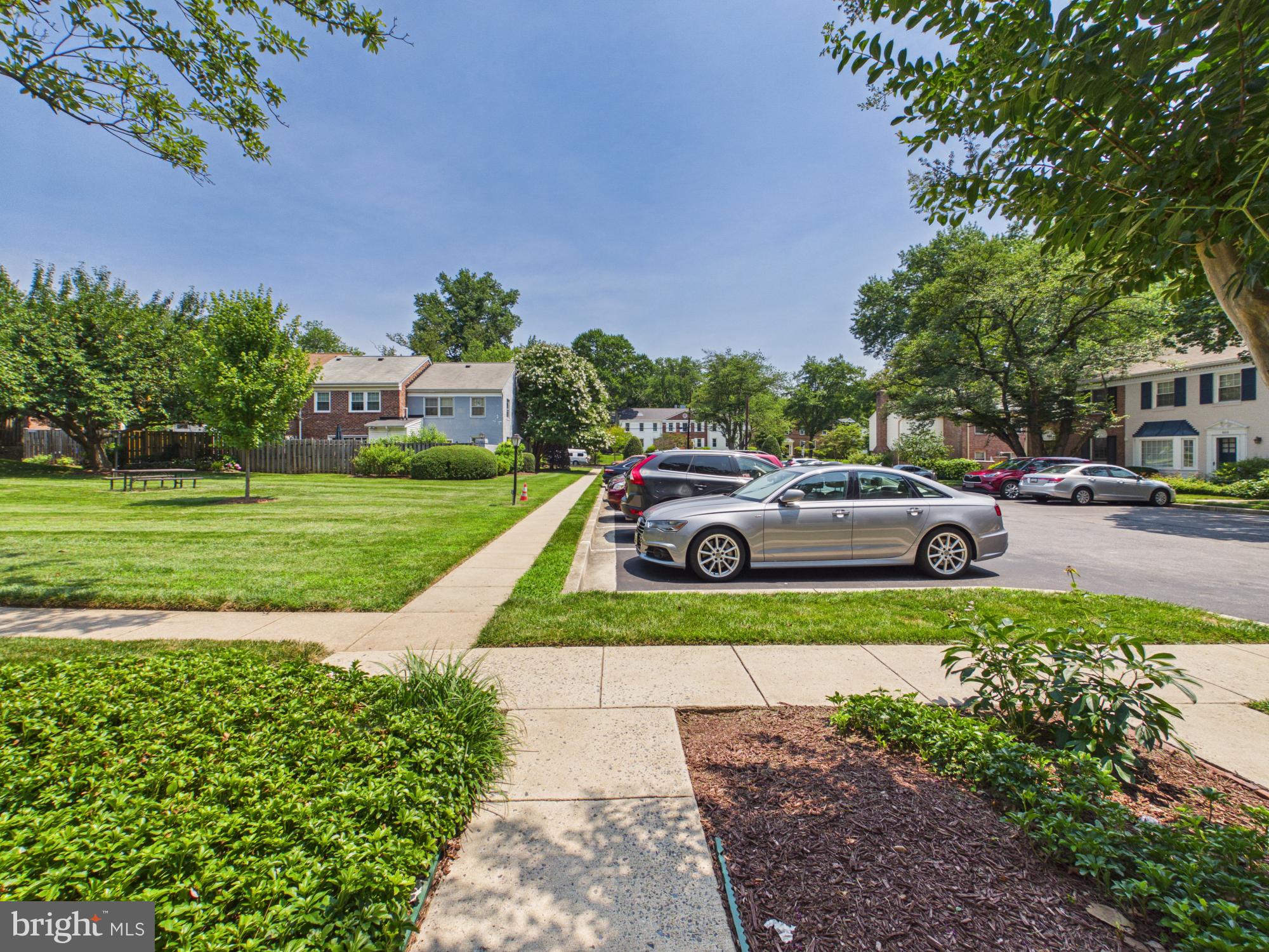 REGENT SQUARE - Residential