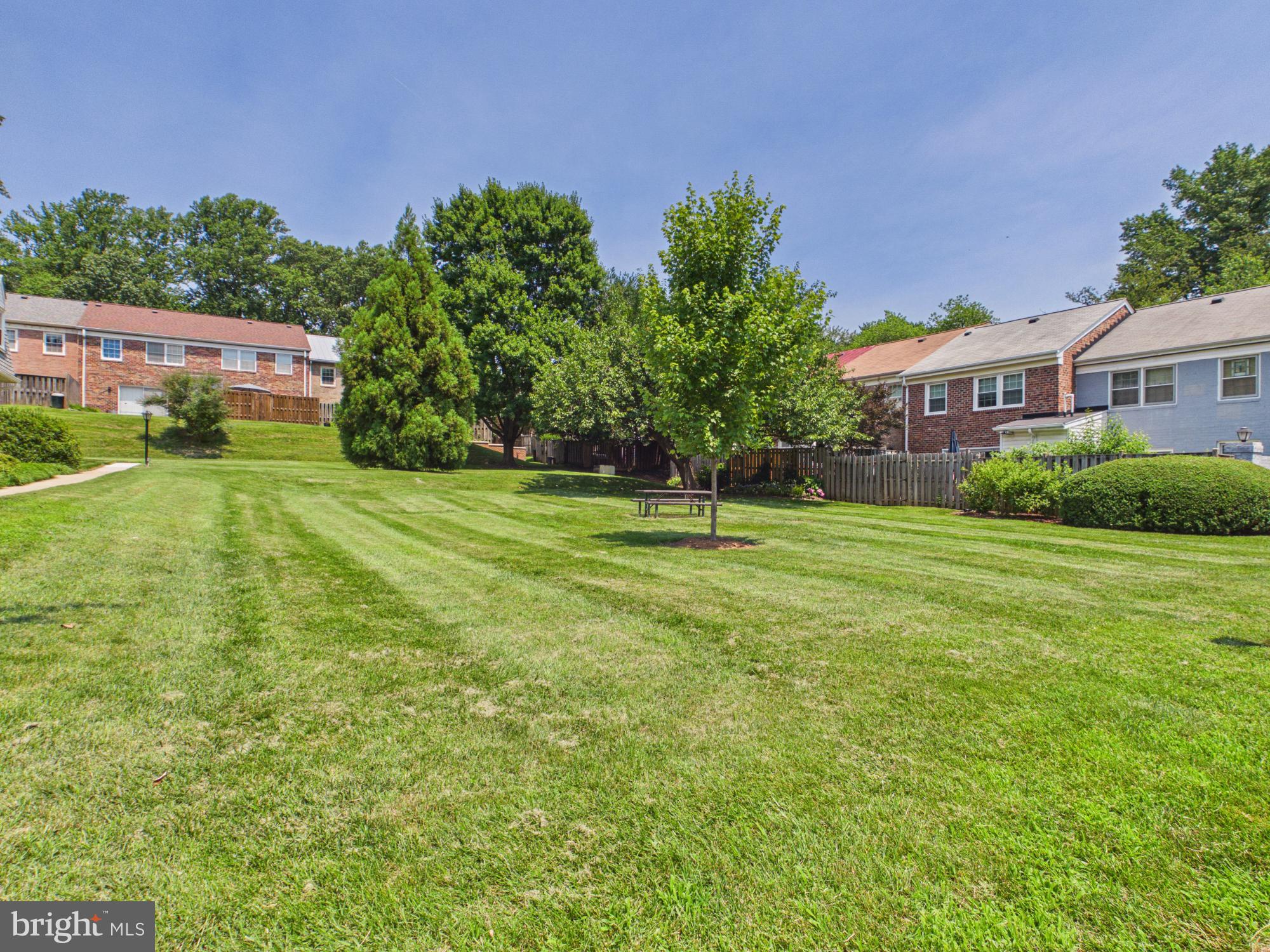REGENT SQUARE - Residential