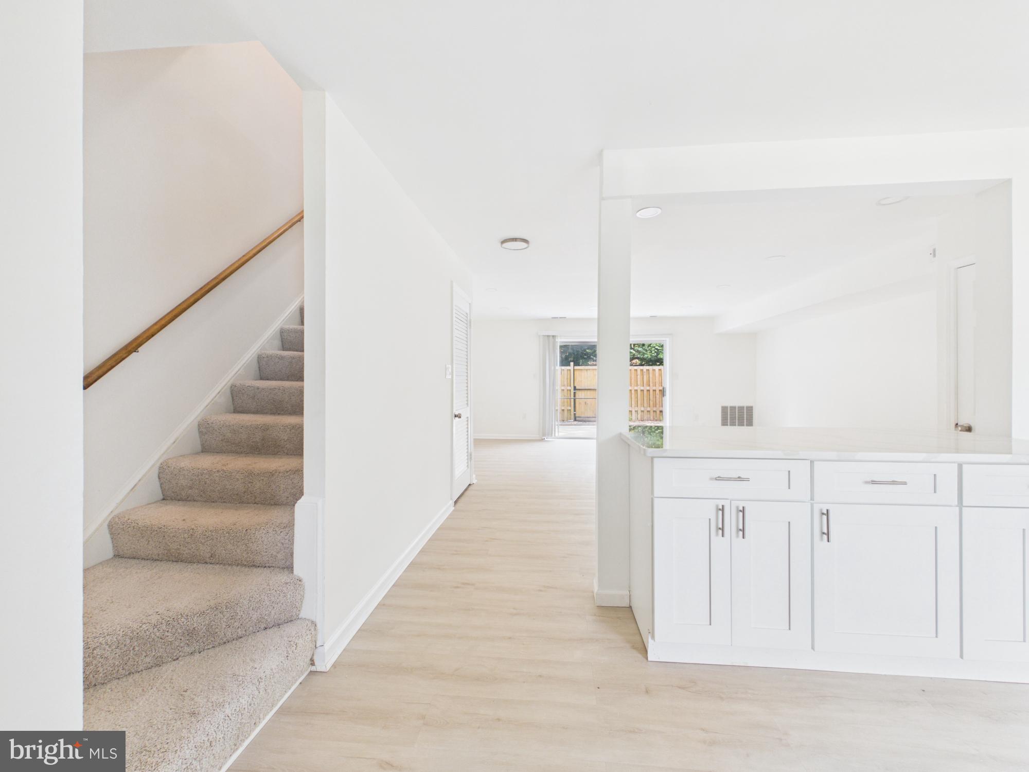 REGENT SQUARE - Residential