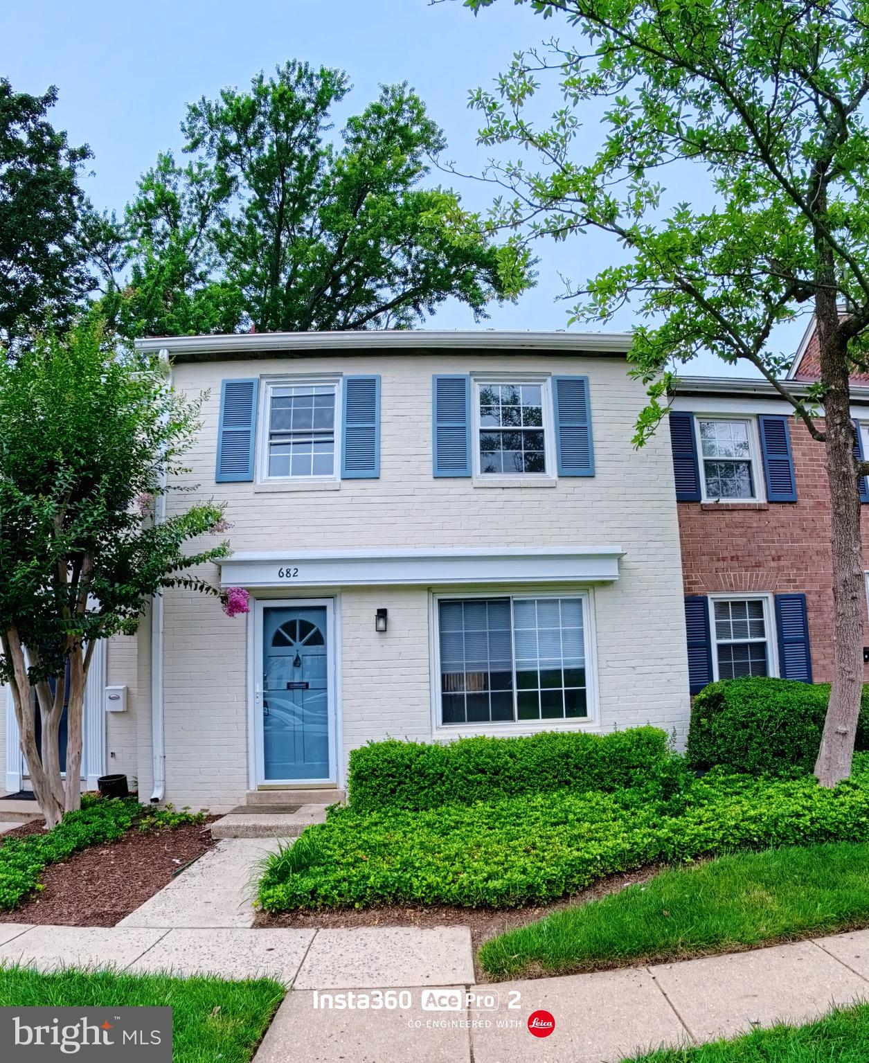 REGENT SQUARE - Residential