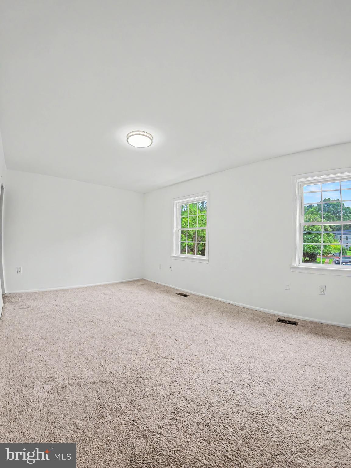 REGENT SQUARE - Residential