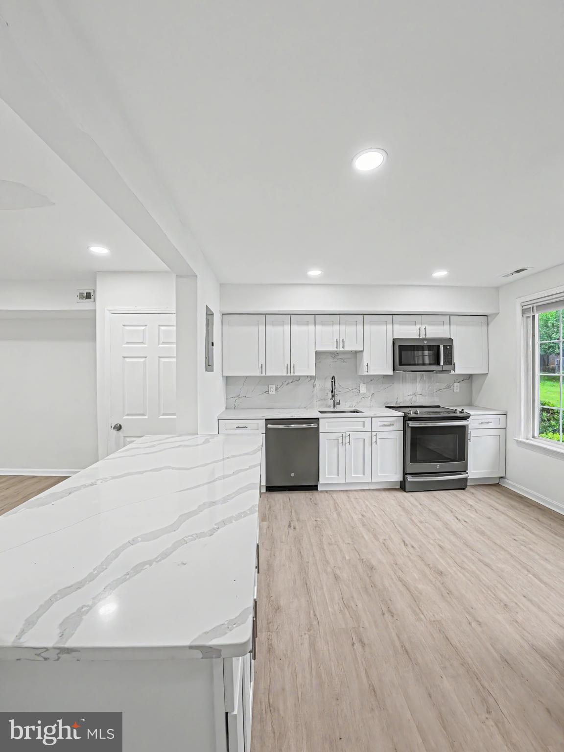 REGENT SQUARE - Residential