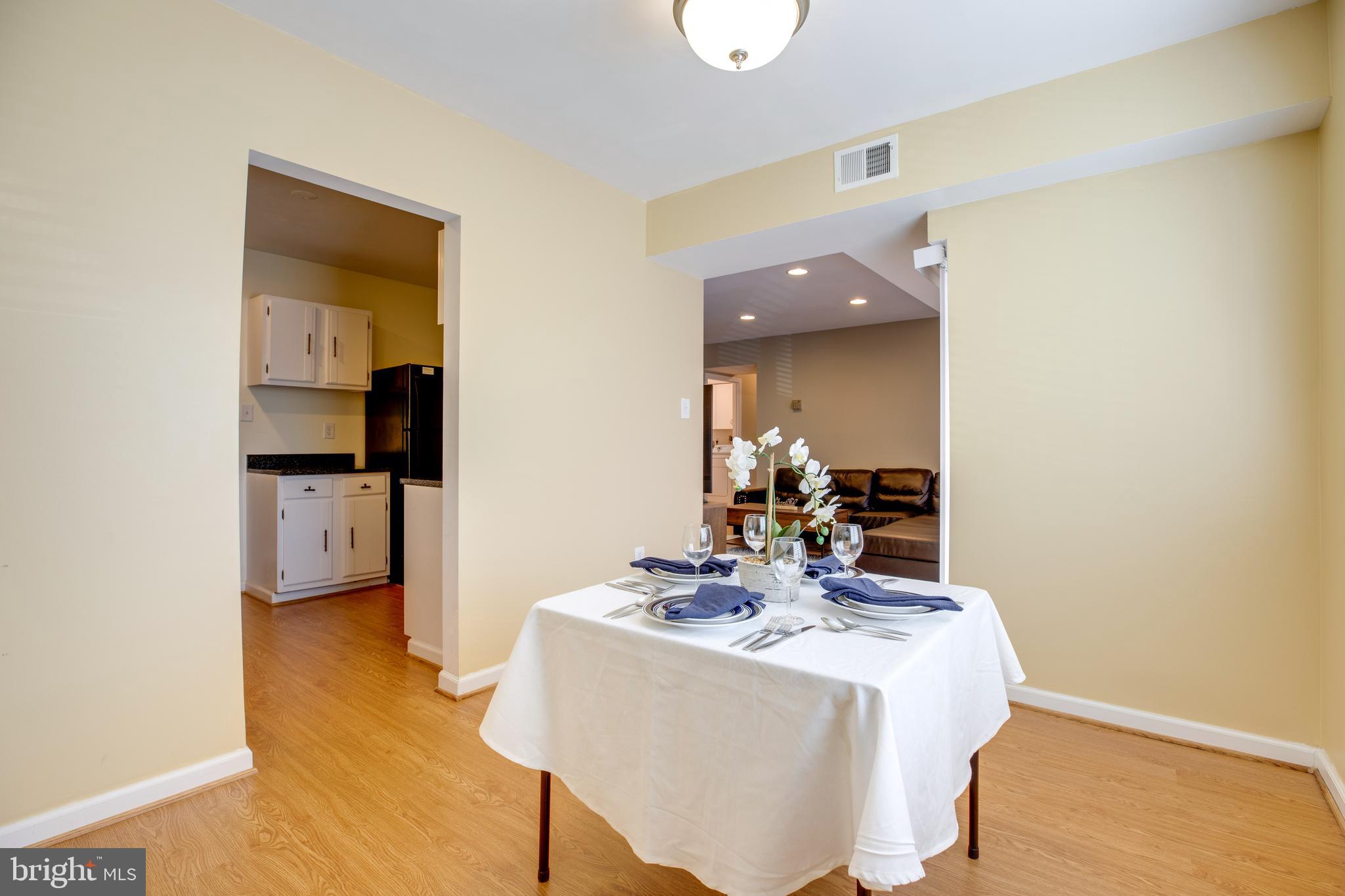 HAWTHORNE VILLAGE - Residential