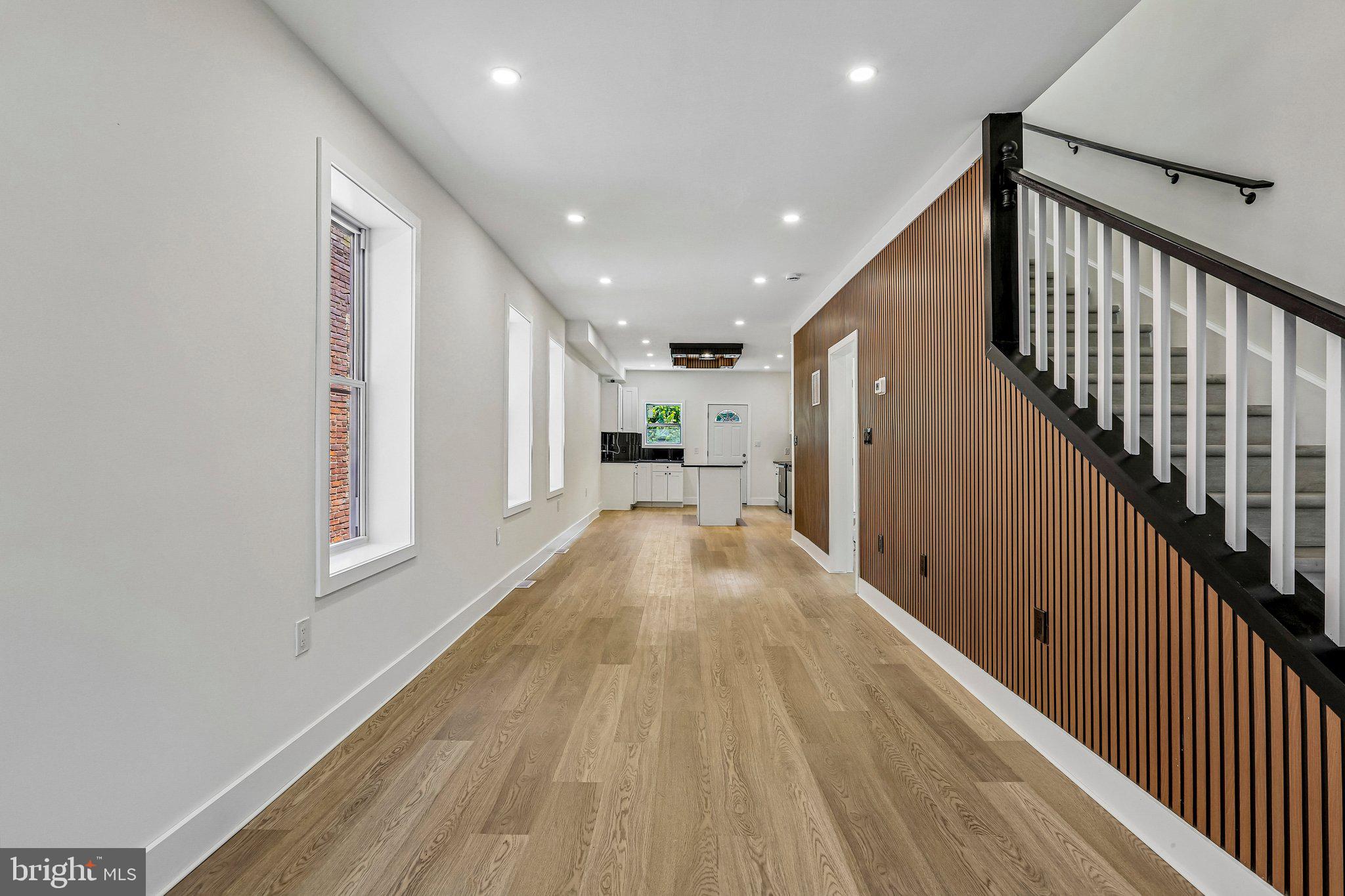 ROSEMONT - Residential