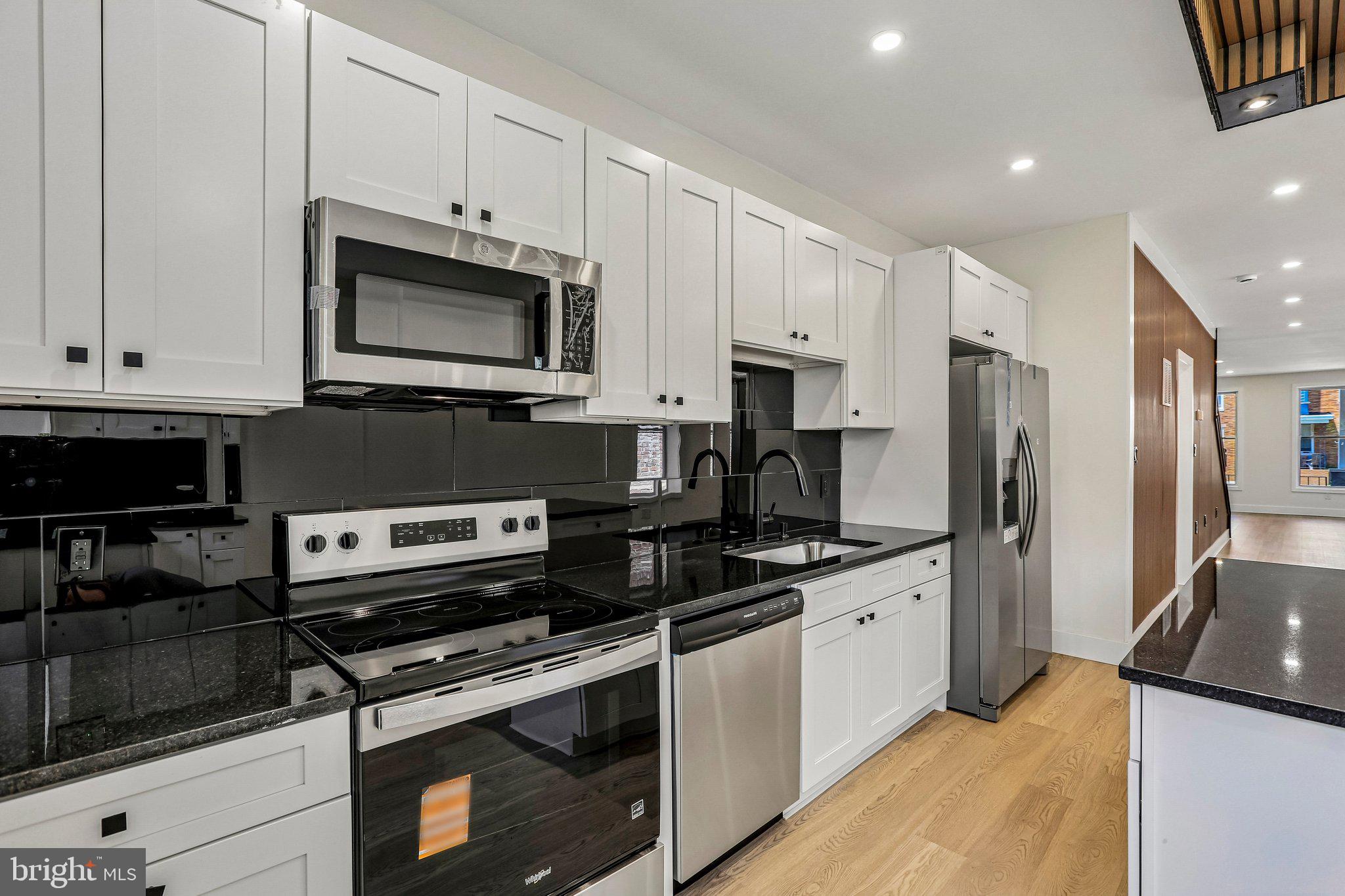ROSEMONT - Residential