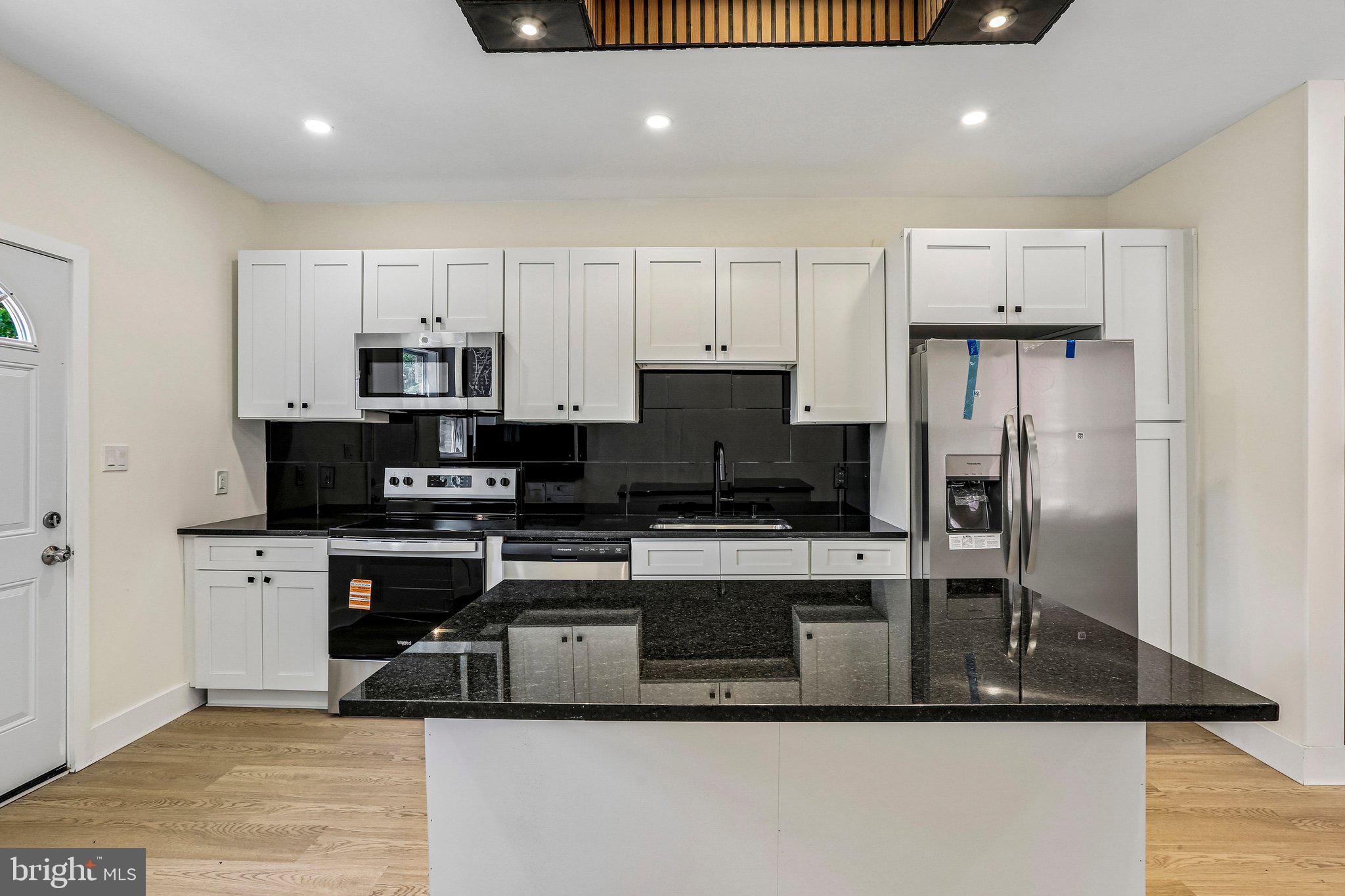 ROSEMONT - Residential