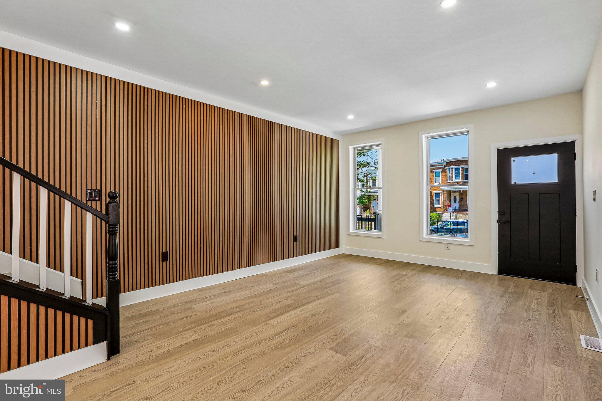ROSEMONT - Residential