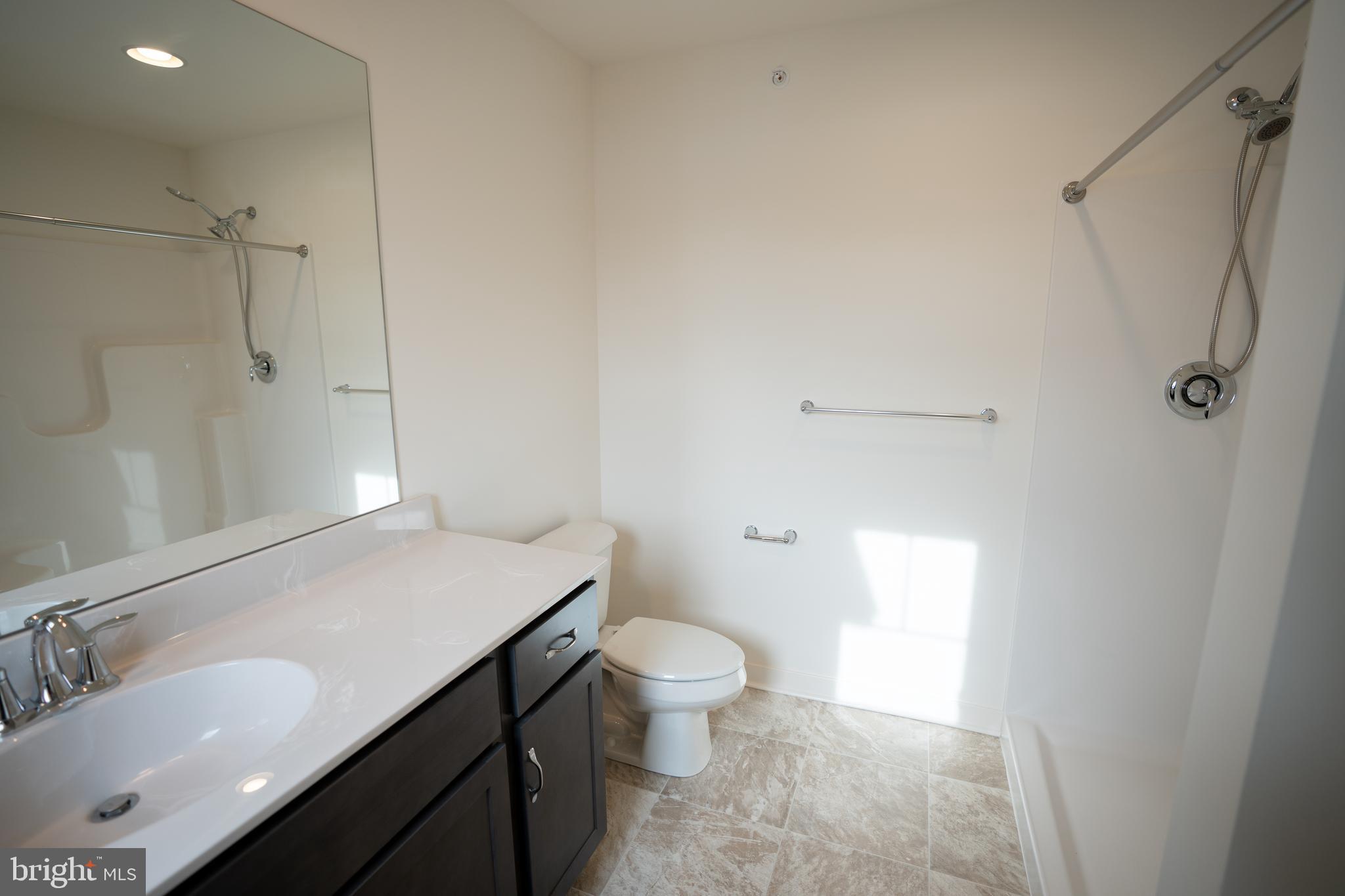THORNWOOD VILLAGE - Residential