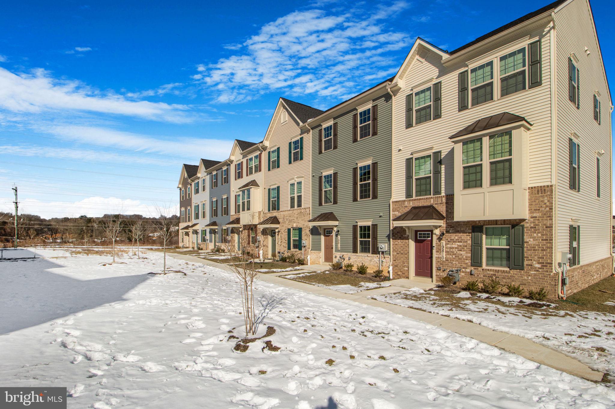 MONTGOMERY VILLAGE - Residential