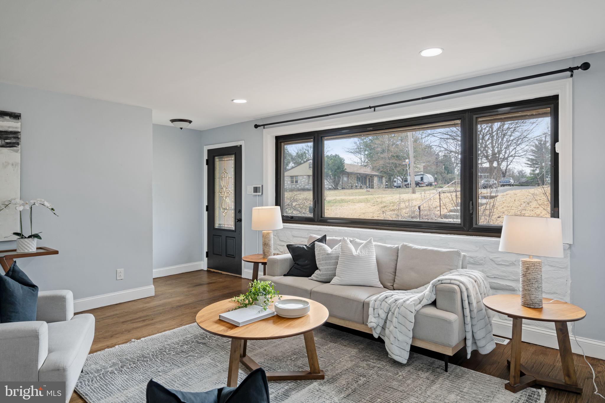 ELKINS PARK - Residential