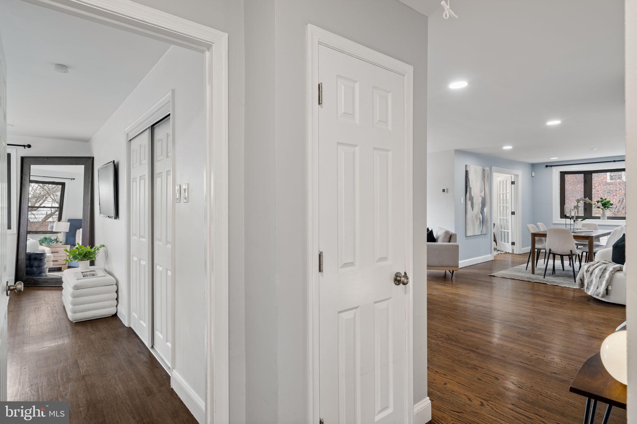ELKINS PARK - Residential