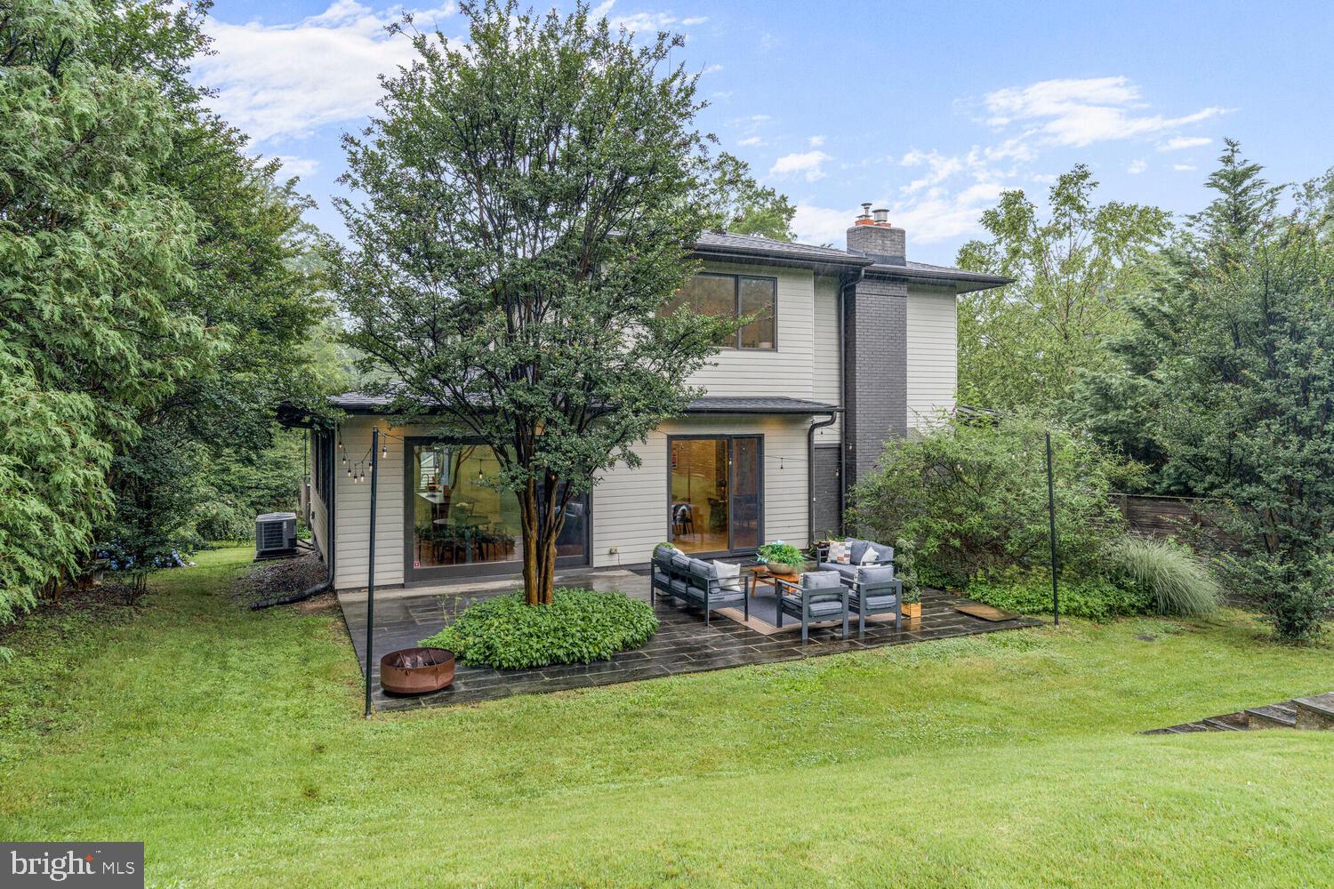 SHIRLEY WOODS - Residential