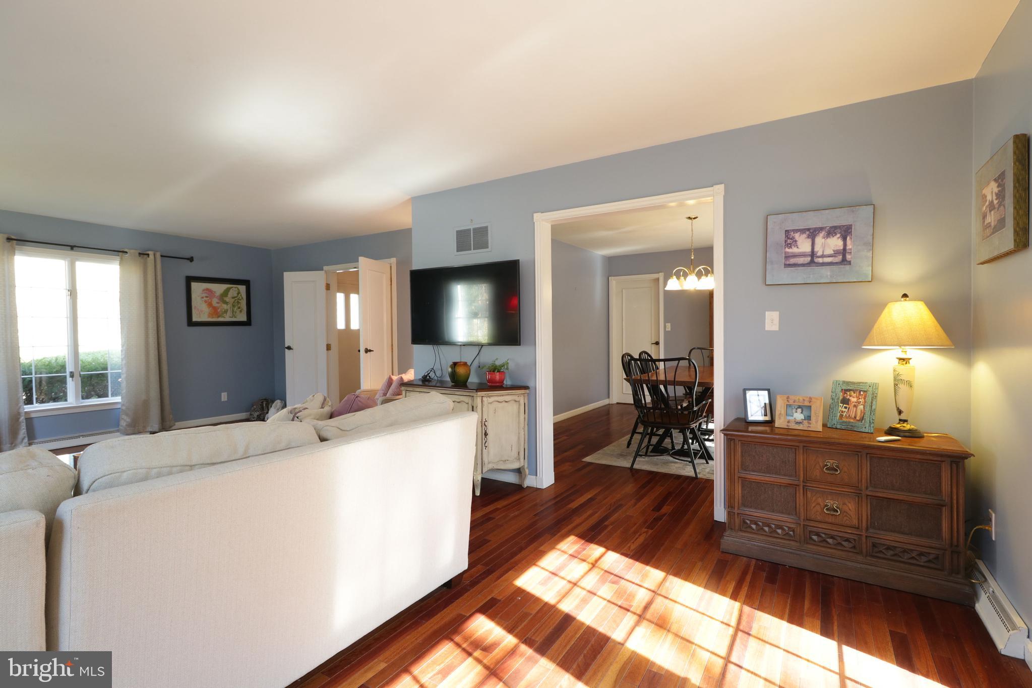 HARRIS ACRES - Residential