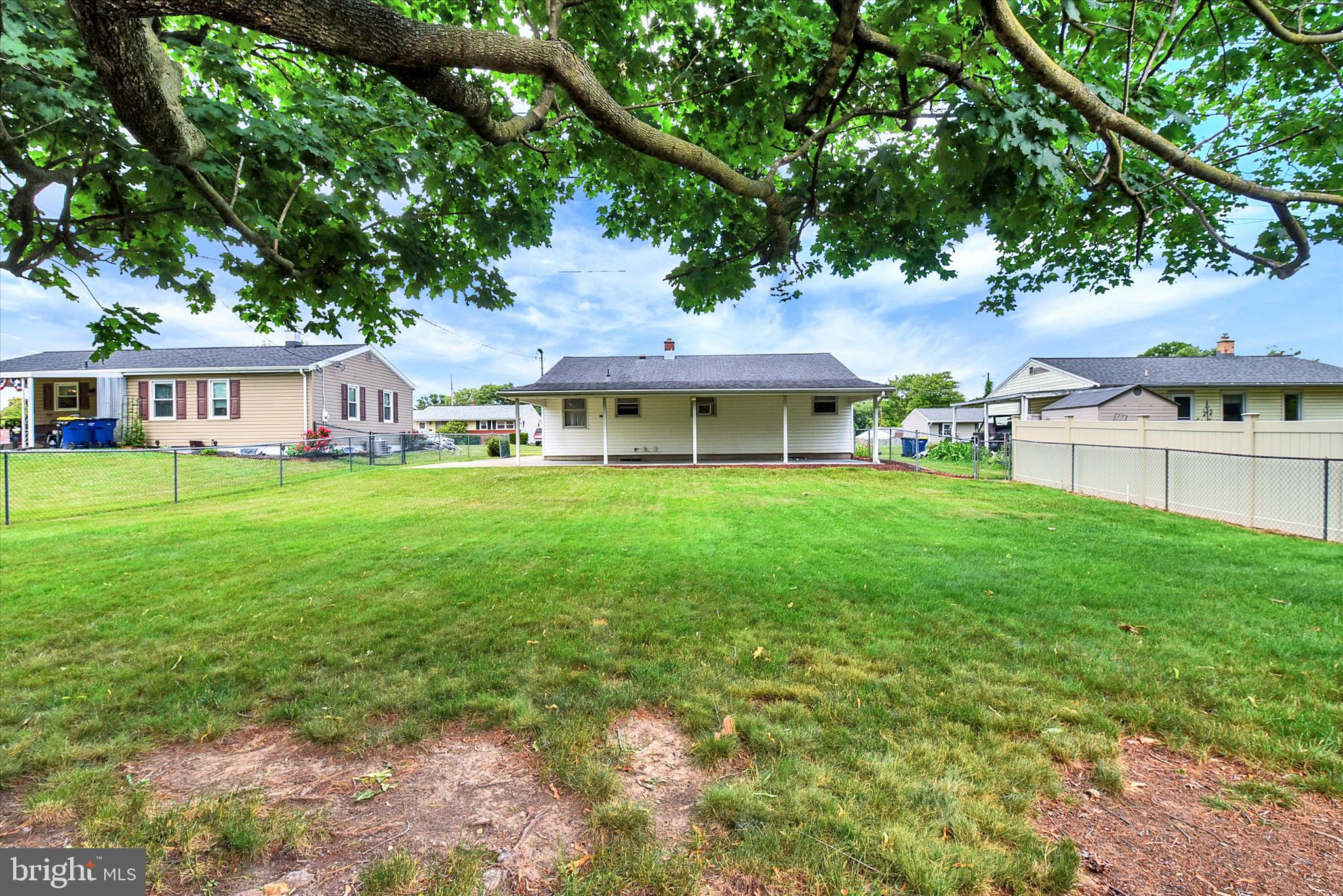SHOPES GARDEN - Residential