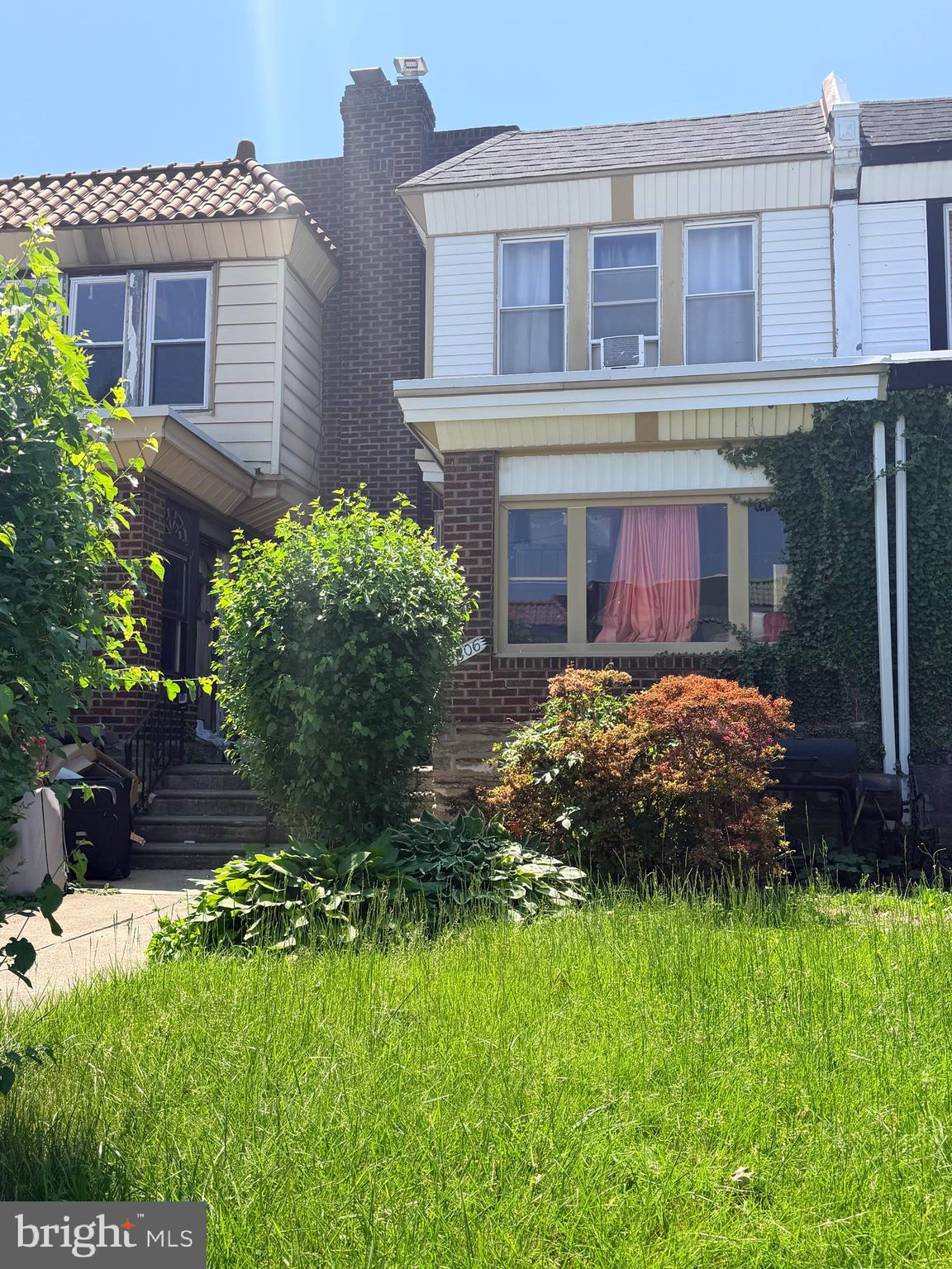 WEST OAK LANE - Residential