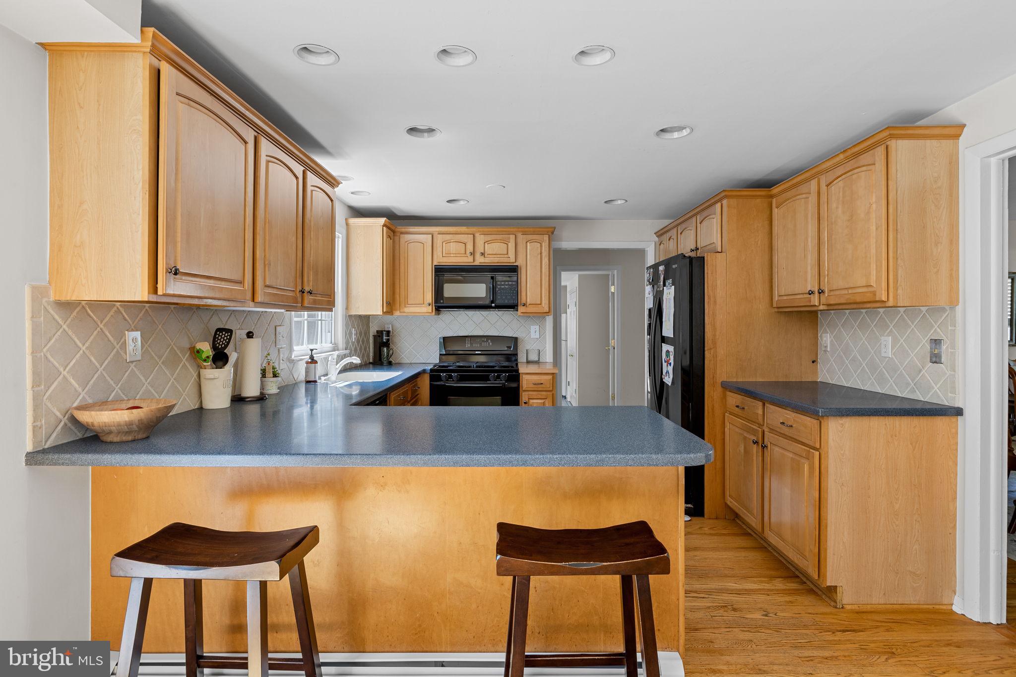 MAPLE GLEN - Residential