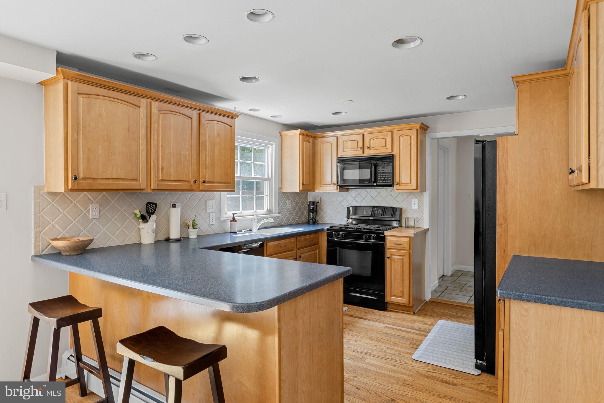 MAPLE GLEN - Residential