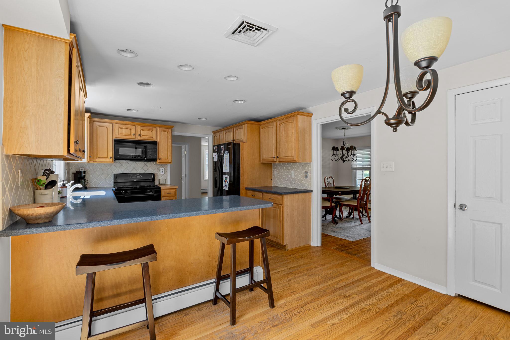 MAPLE GLEN - Residential
