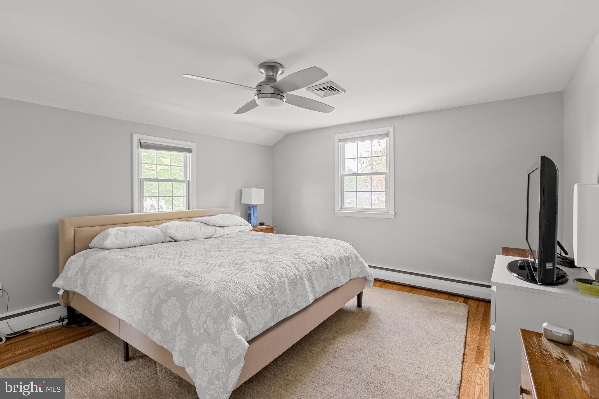 MAPLE GLEN - Residential