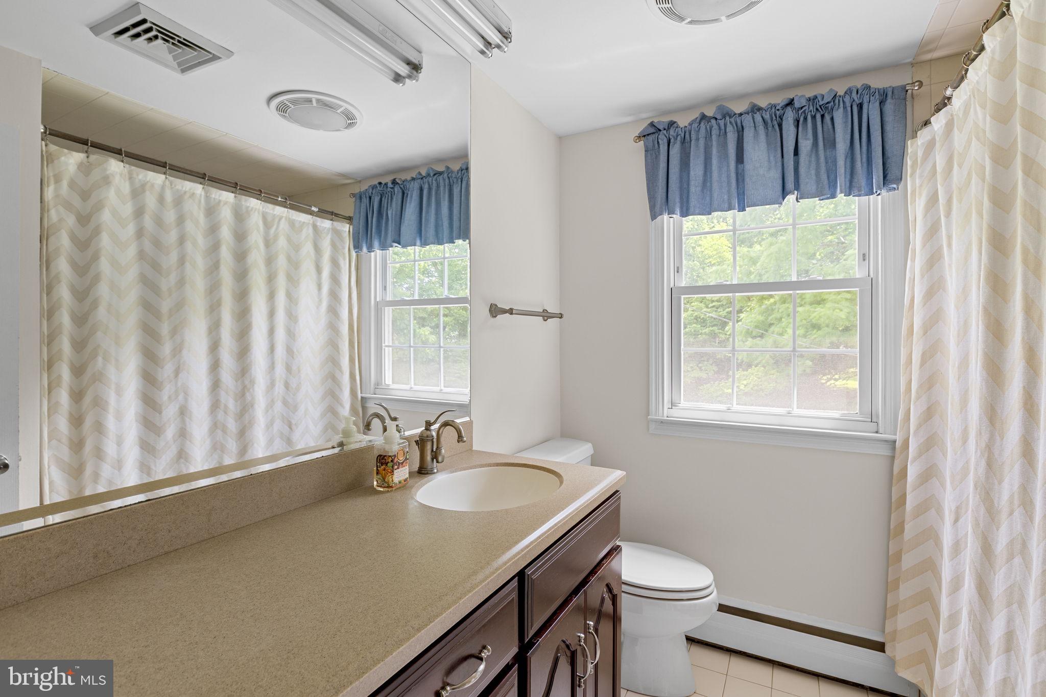 MAPLE GLEN - Residential