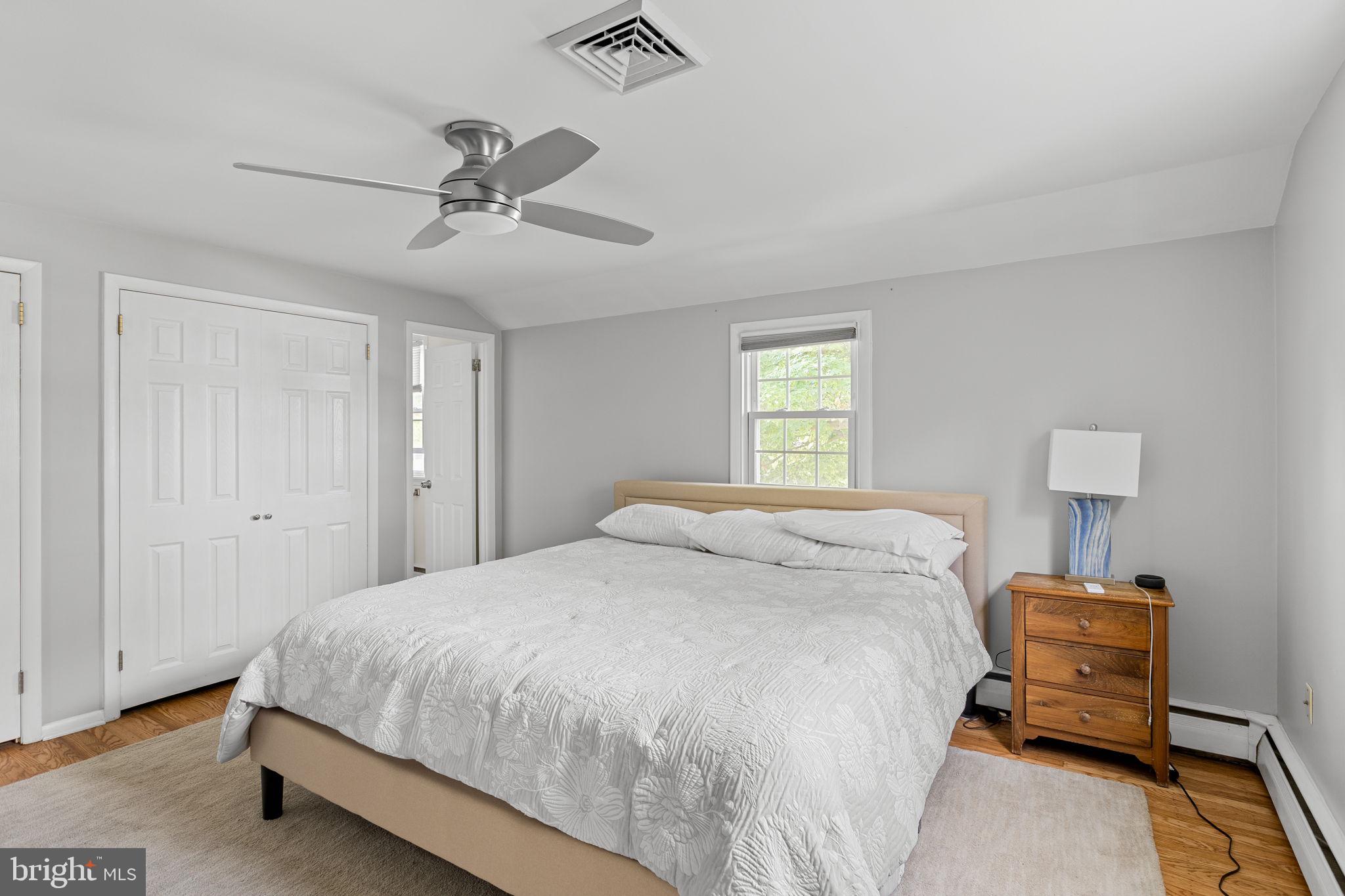 MAPLE GLEN - Residential